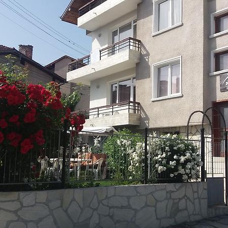 Mira Guest House Dobrinishte Luaran gambar