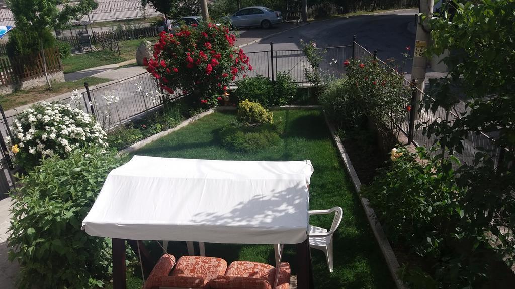 Mira Guest House Dobrinishte Luaran gambar